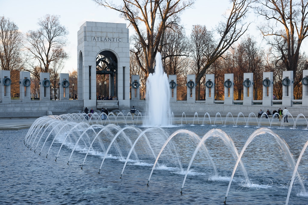 The WWII memorial in Washington, DC is usually crowded with people.